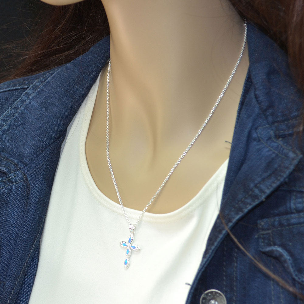 Montana Silversmiths River Lights Waters of Faith Necklace