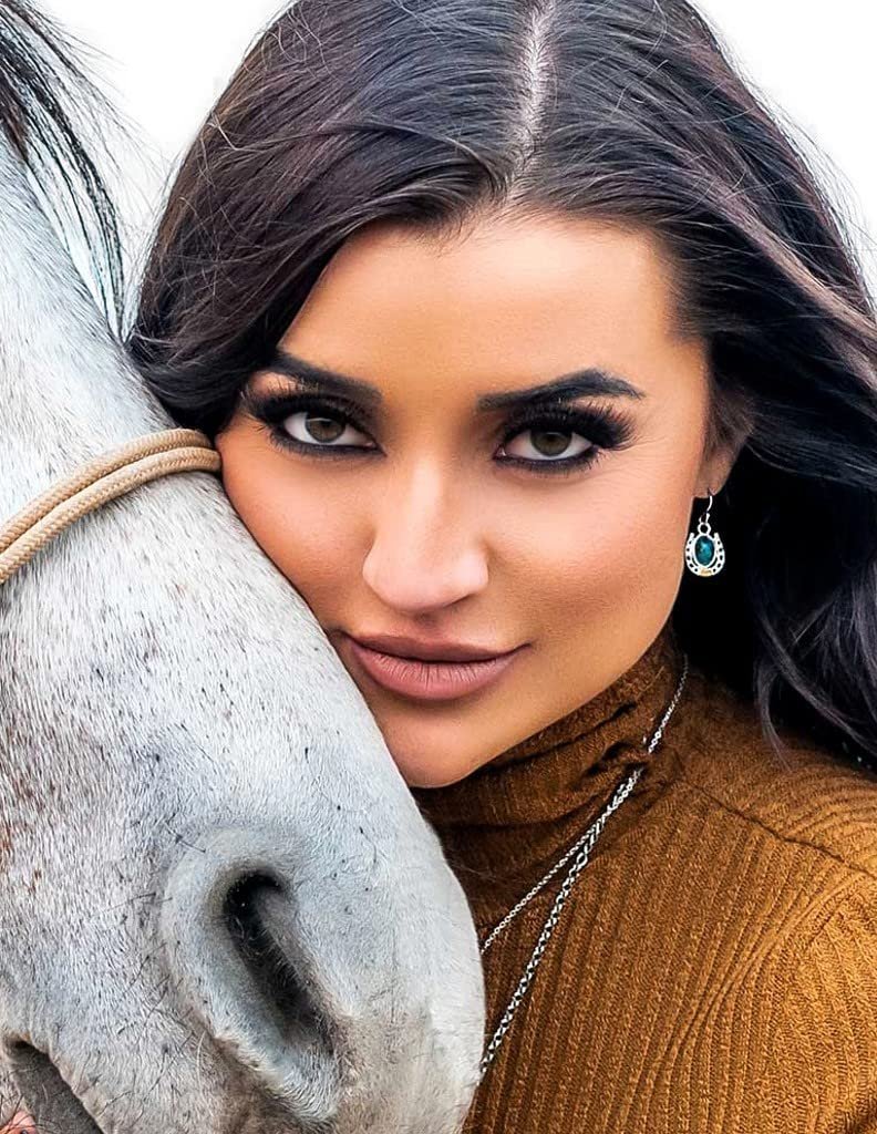 Montana Silversmiths Set in Stone Horseshoe Earrings