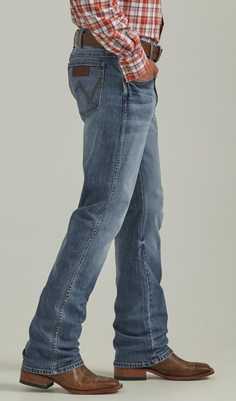 WRANGLER Retro Slim Bootcut - Mens Jeans Brown