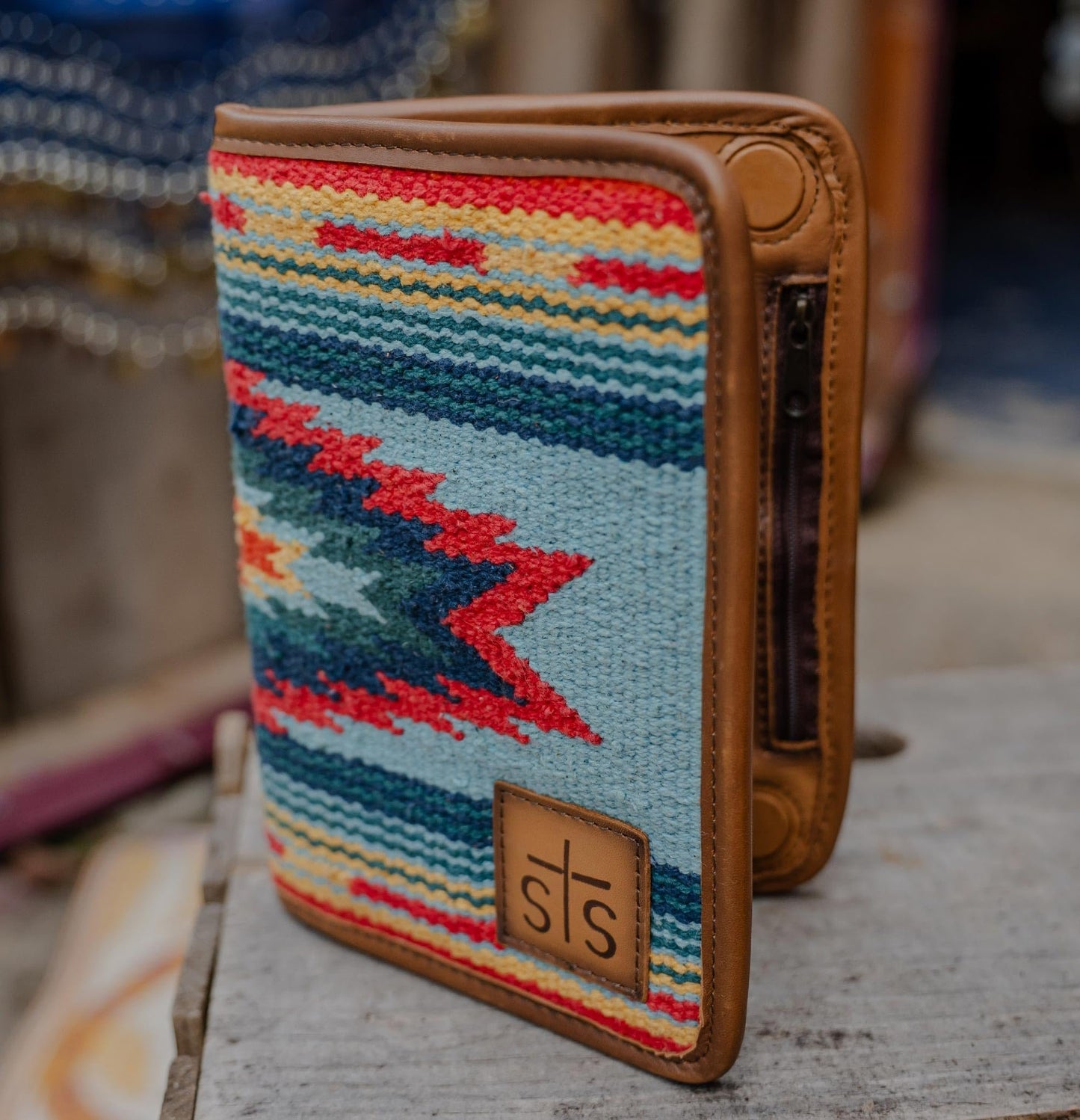 STS Ranchwear Women's Chaynee Valley Serape Magnetic Wallet Leather Bifold Closure Multiple Card Western Style, Multi