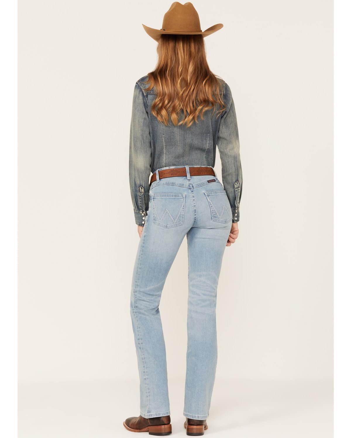 Wrangler Women's Light Wash Mid Rise Willow Diane Ultimate Riding Straight Jeans Blue