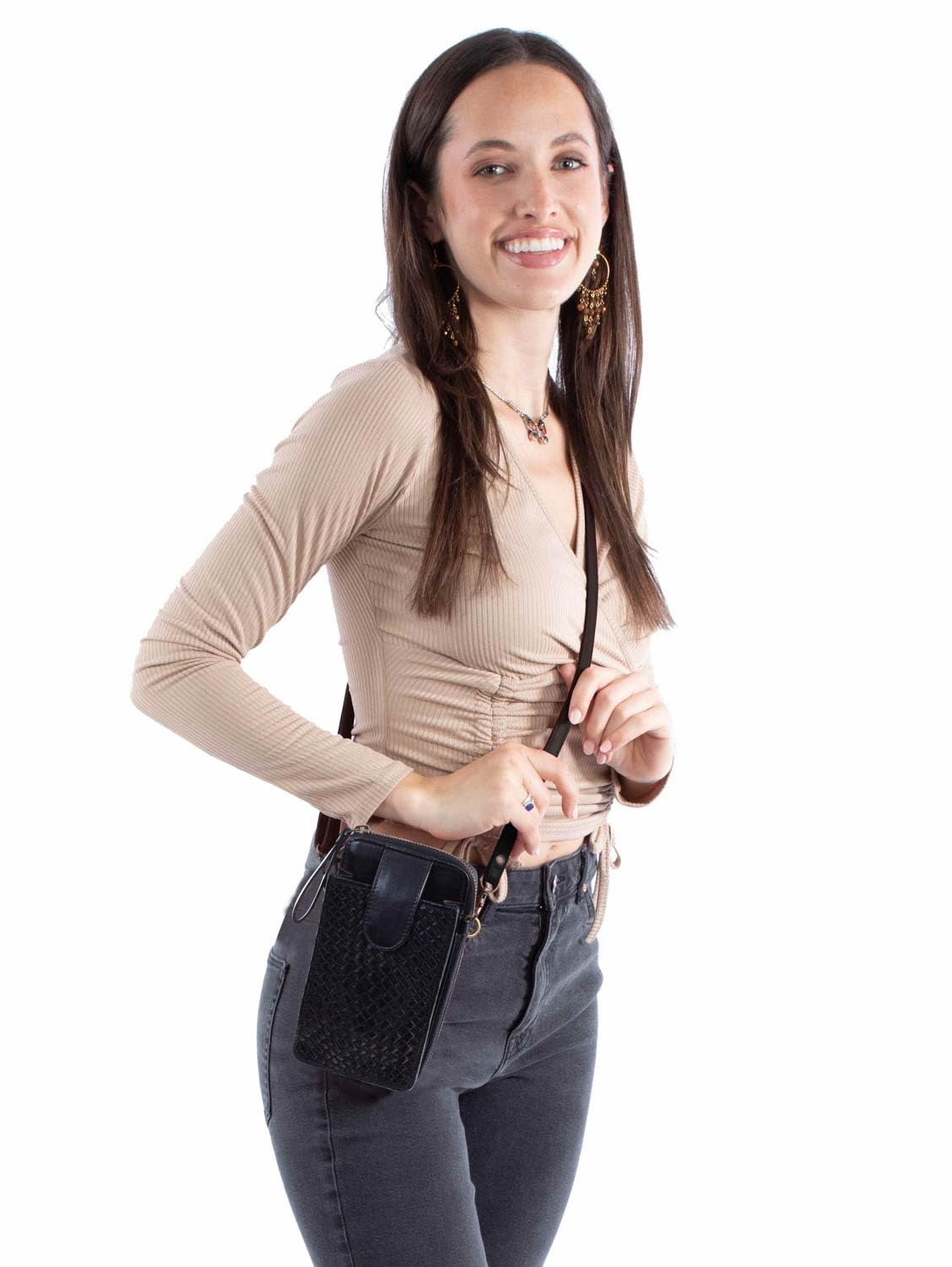 Scully Compact Leather Crossbody Handbag - Black