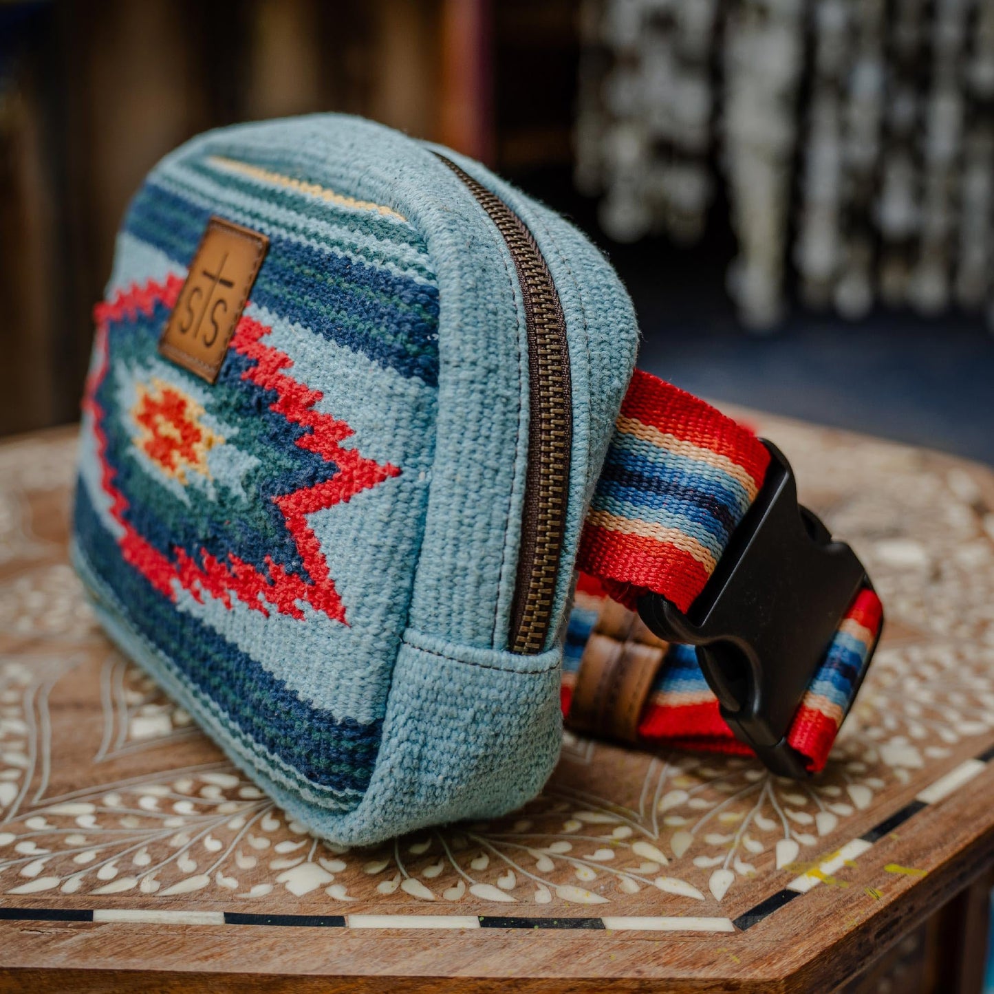 STS Ranchwear Chaynee Valley Serape Collection Kait Sling Leather Compact Stylish Adjustable Belt Bag, One Size