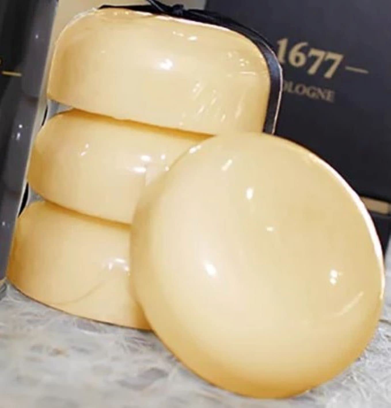 Lady Primrose, Gentlemen 1677, Soap Trio (Set of 3 Soaps, 2.5 Ounces Each)
