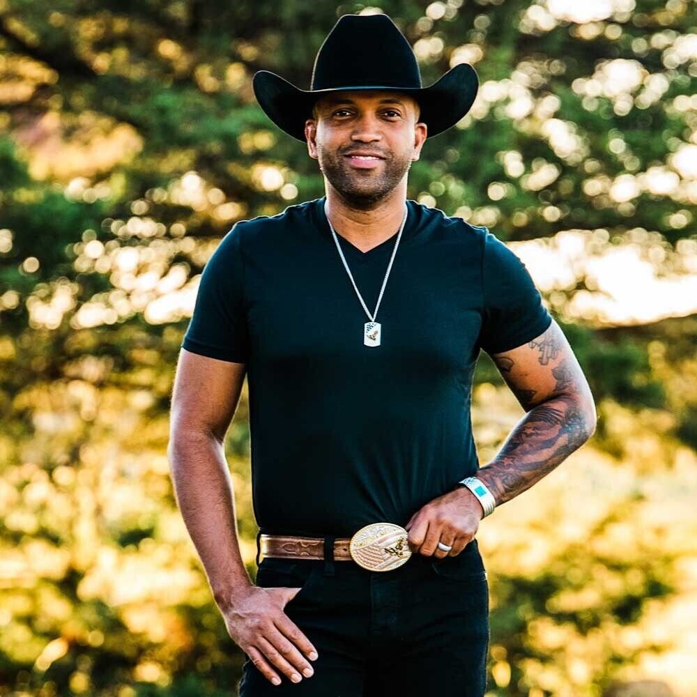 Montana Silversmiths Big Bold Stripes American Made Dog Tag Necklace