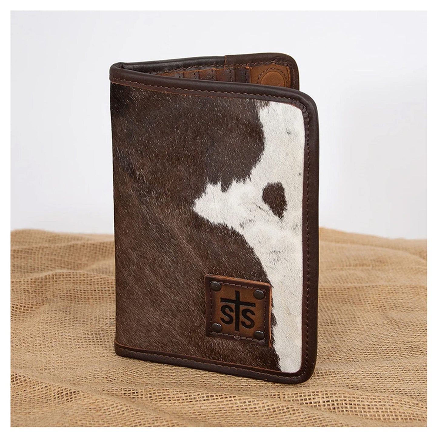 STS Ranchwear Magnetic Wallet/Travel/Passport Case