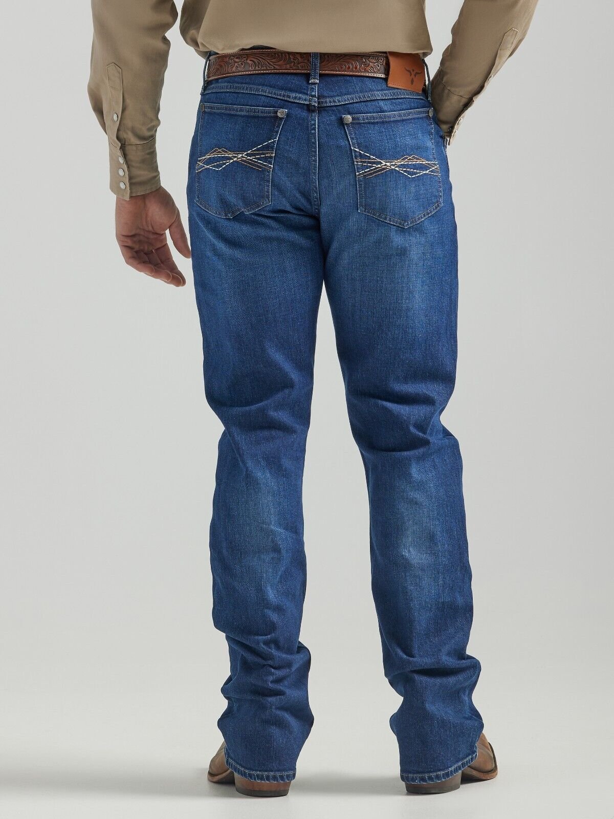Wrangler Men's 20X 42 Vintage Boot Cut Jean Comfort Bottoms Blue Pants Denim New