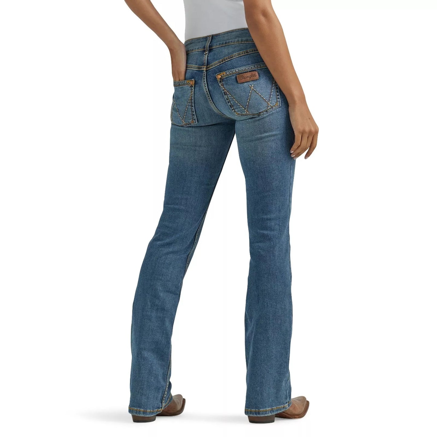 Wrangler Women's Retro Mae Mid Rise Stretch Boot Cut Jean - Comfort Wash