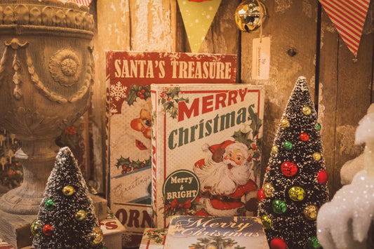 Vintage Christmas card and tree photo from unsplash by Cris DiNoto     