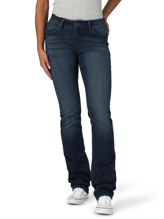 Wrangler Essential Straight Jean - Mid Rise