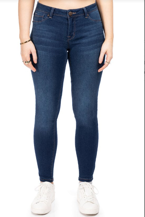 1822 Denim Women's 30" Mid-Rise Butter Skinny Jeans - Ziggy