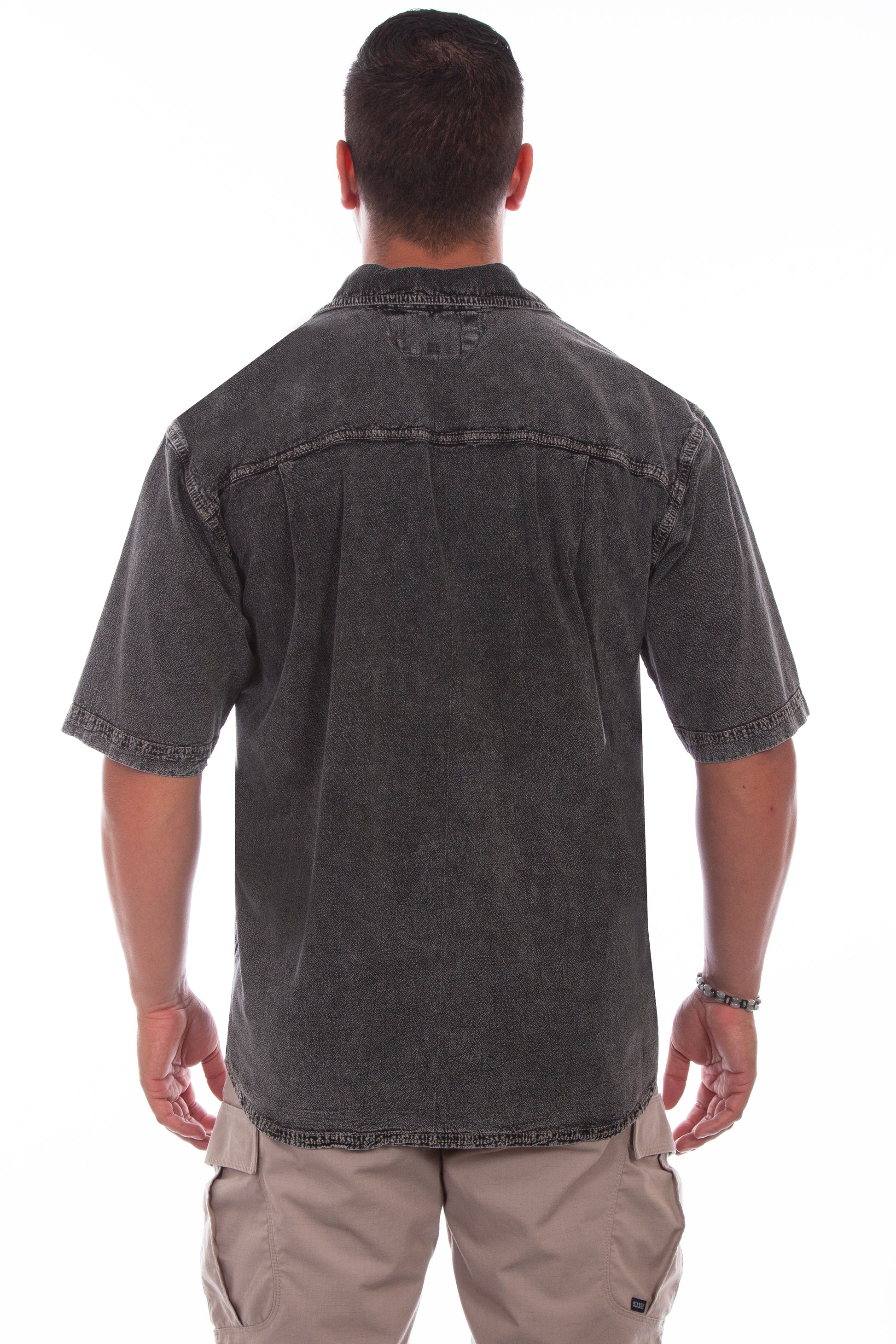 Scully Western Men's The Traveler Short Sleeve Pleated Shirt in Black Distressed