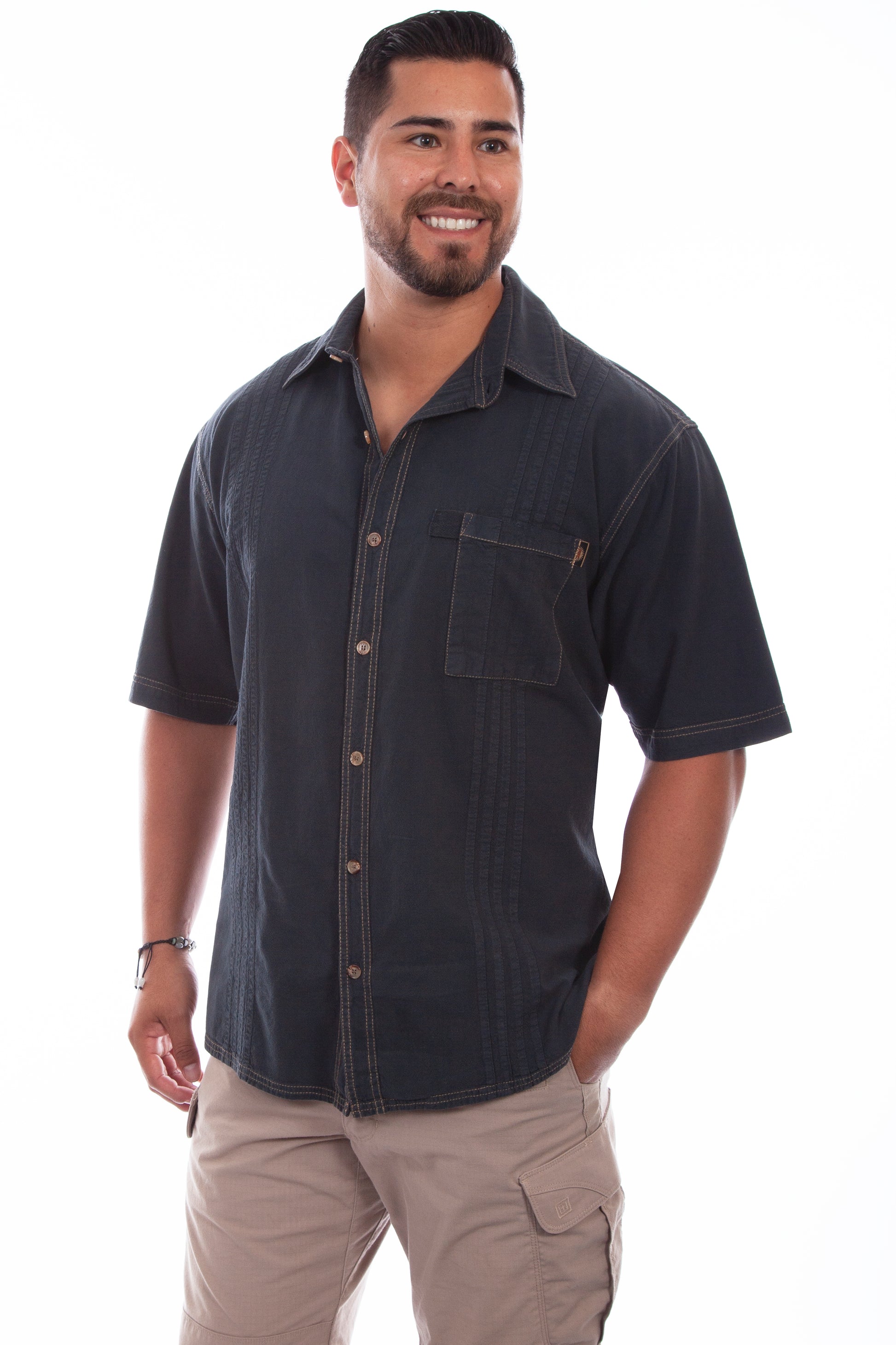 Scully Western Men's The Traveler Short Sleeve Pleated Shirt in Gun Metal