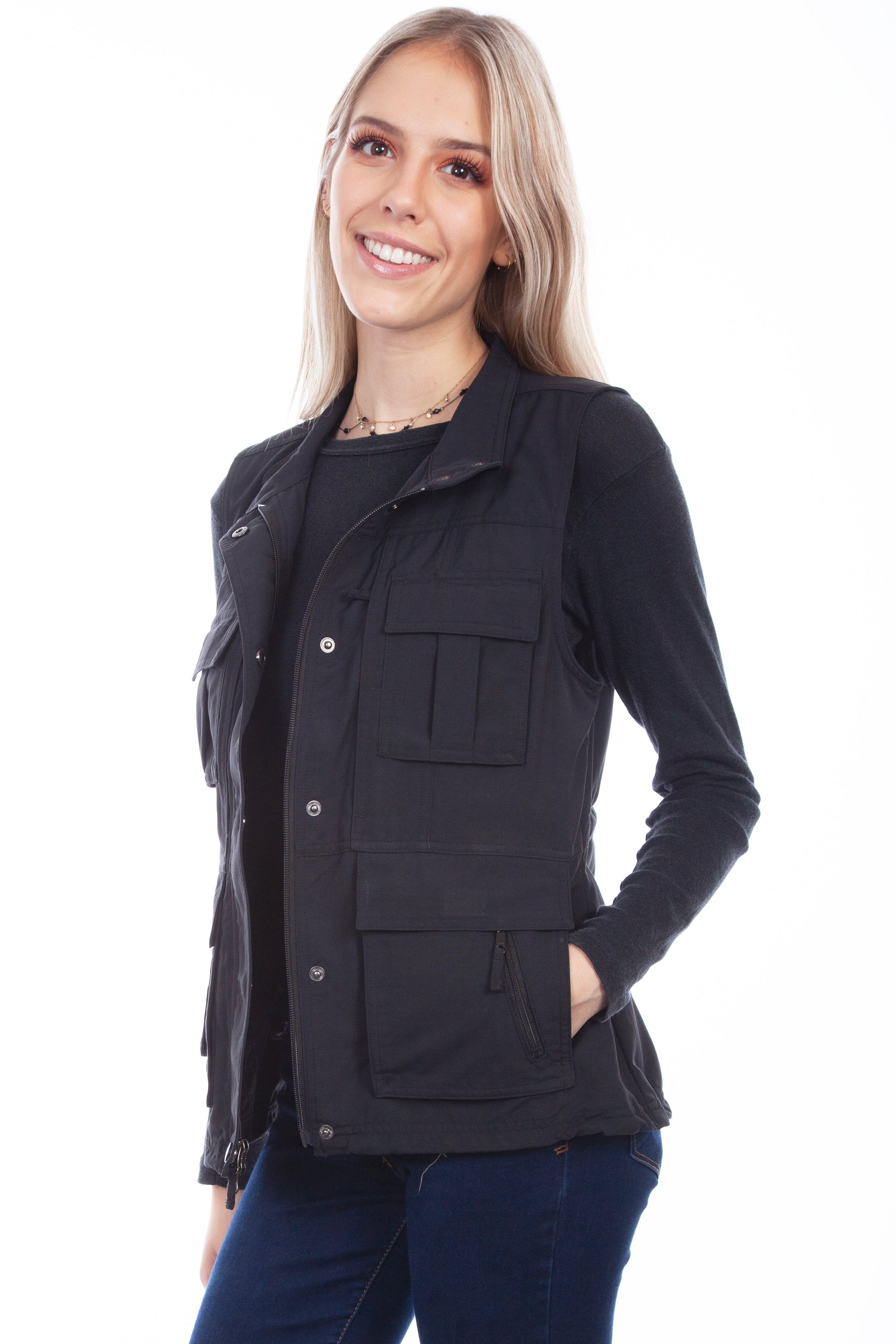 Scully Western Women's Multi Pocket Zip Nylon Vest in Black