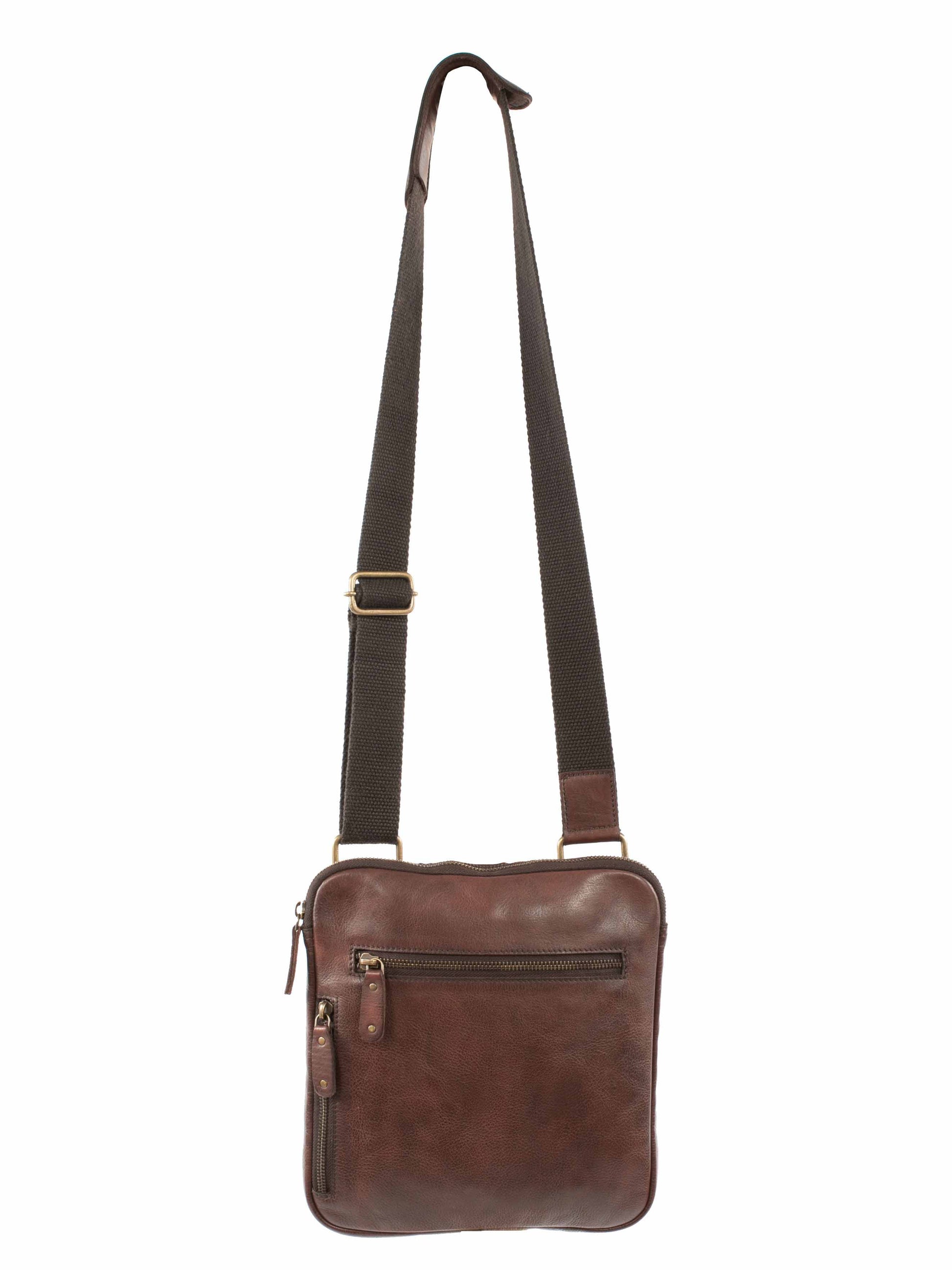 Scully Leather Shoulder Travel Tote in Chocolate