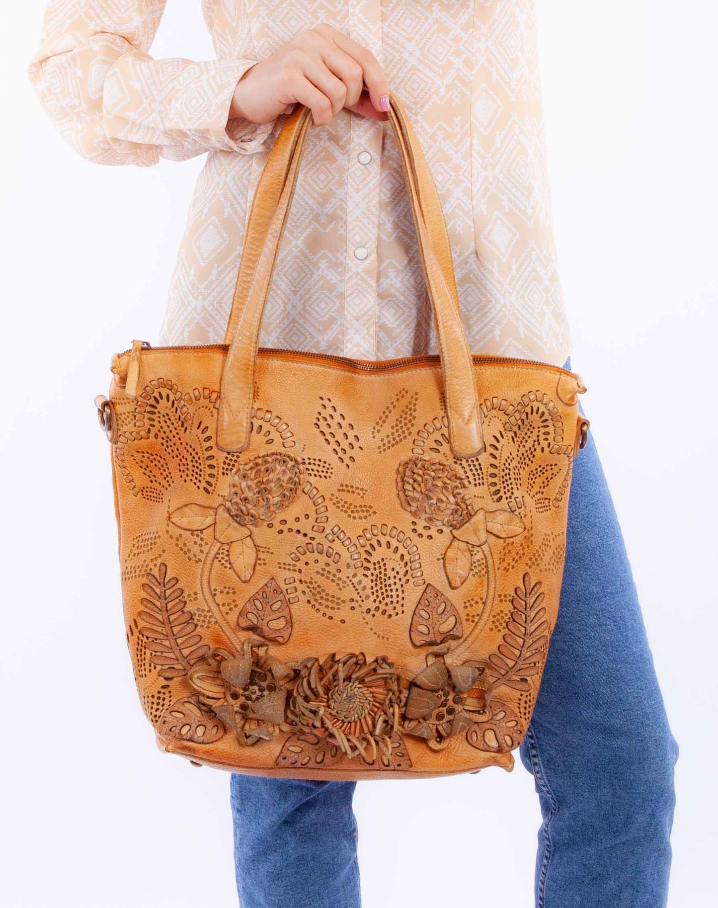 Scully Western Men's Hand Crossbody Leather Floral Design Bag in Tan