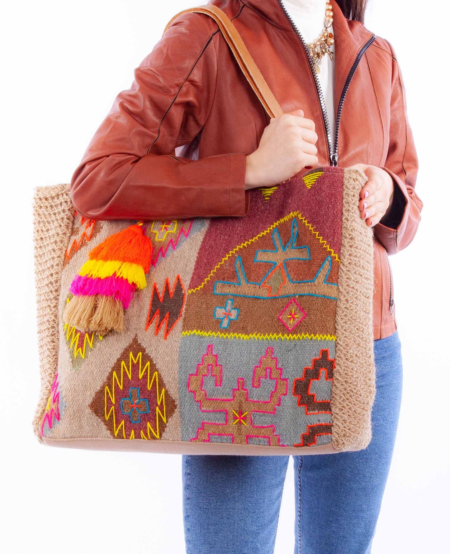 Scully Women's Woven Tote in Handbag