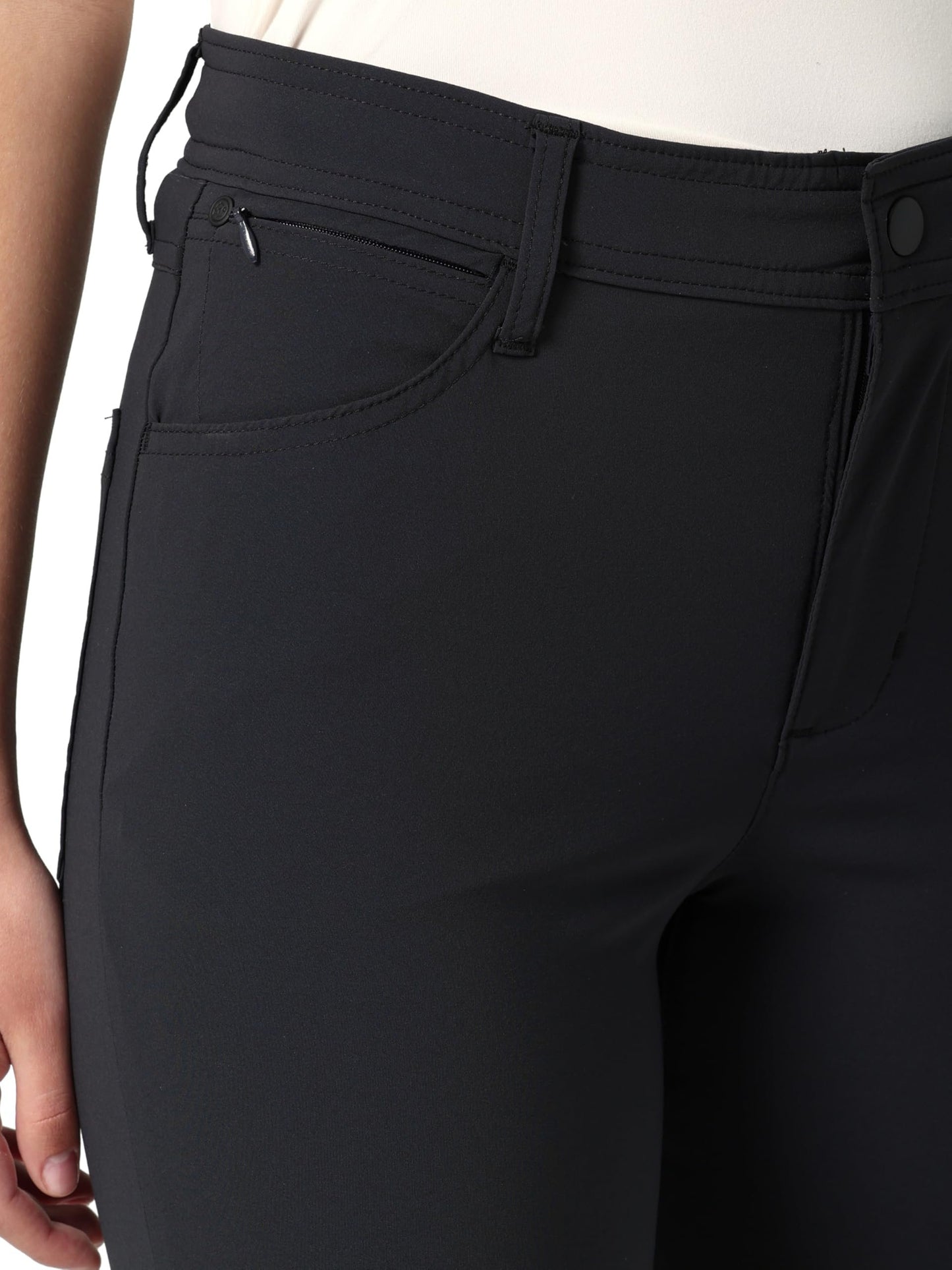 Wrangler ATG Women's 5 Pocket Skinny Pant