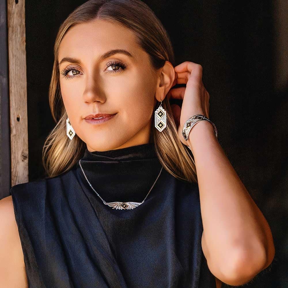 Montana Silversmiths Southwestern Resilience Earrings