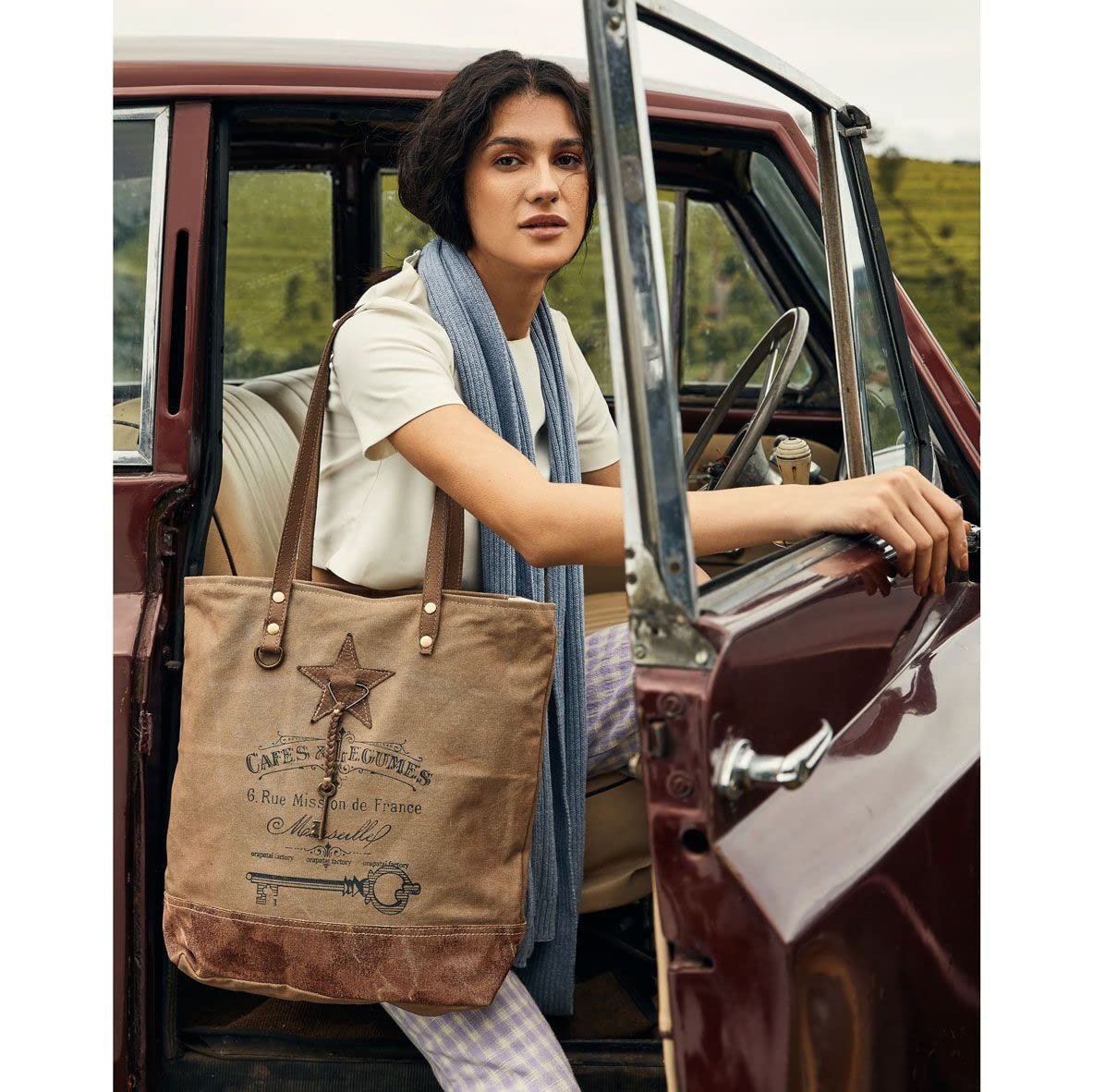 Myra Bag Cimple Tote Bag