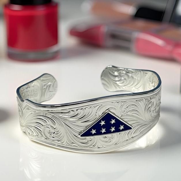 Montana Silversmiths Folds of Honor Remembrance Cuff Bracelet