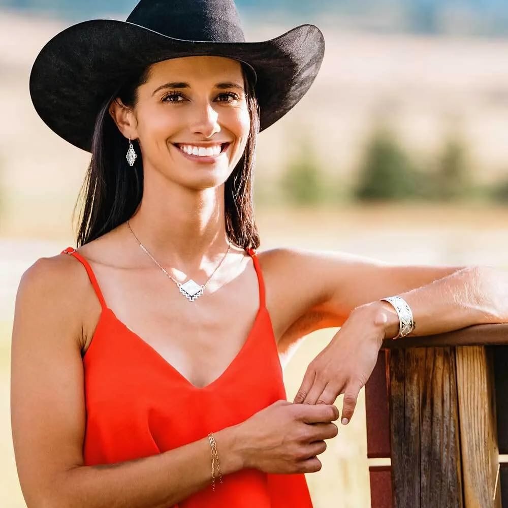 Montana Silversmiths Darling of the West Cuff Bracelet