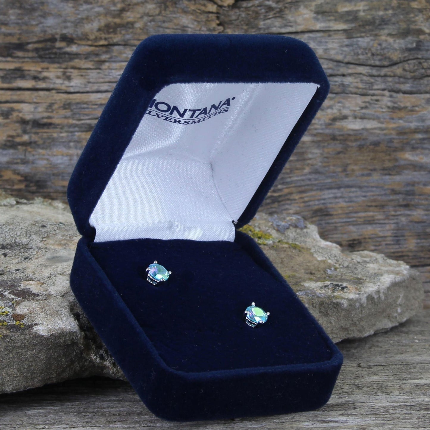 Montana Silversmiths Western Lifestyle Inspired Stud Earring Set (Luminescent Blue)